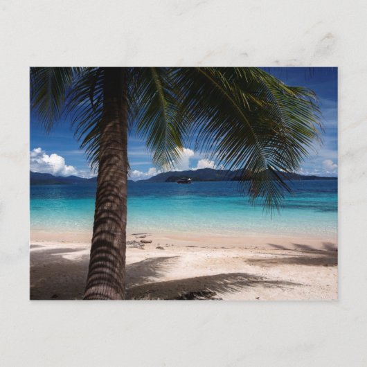 Ein Strand auf der Insel Koh Wai in Thailand Postkarte (Vorderseite)