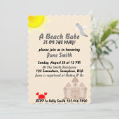 Ein Strandbabe ist unterwegs! Einladung (Stehend Vorderseite)