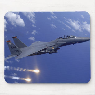Ein Streik Eagle der Luftwaffen-F-15E Mousepad