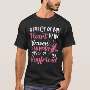 Ein Stück meines Herzens ist im Himmel in Erinneru T-Shirt