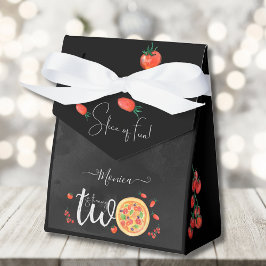 Ein Stück Spaß, zweiter Geburtstag Geschenkschachtel