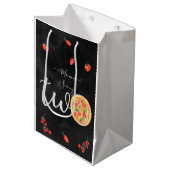 Ein Stück Spaß, zweiter Geburtstag Mittlere Geschenktüte (Vorderseite Schrägansicht)