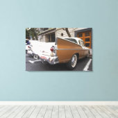 Ein Studebaker Silver Hawk Classic Car geparkt auf Leinwanddruck (Insitu (Holzboden))
