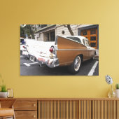 Ein Studebaker Silver Hawk Classic Car geparkt auf Leinwanddruck (Insitu (Wohnzimmer))