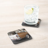 Ein Studebaker Silver Hawk Classic Car geparkt auf Untersetzer (Rechte Seite)