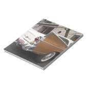 Ein Studebaker Silver Hawk Oldtimer, der auf einer Notizblock (Rotiert)