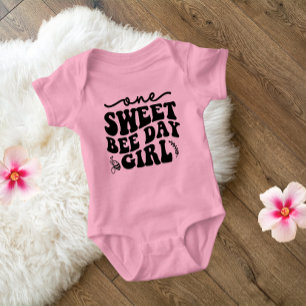 Ein süßer Bientag Mädchen - 1. Geburtstag Baby Strampler