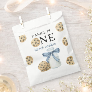 Ein süßer Keks und Milch zum ersten Geburtstag   Geschenktütchen