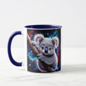 Ein süßer kleiner Koala beobachtet Sie. Tasse (Links)