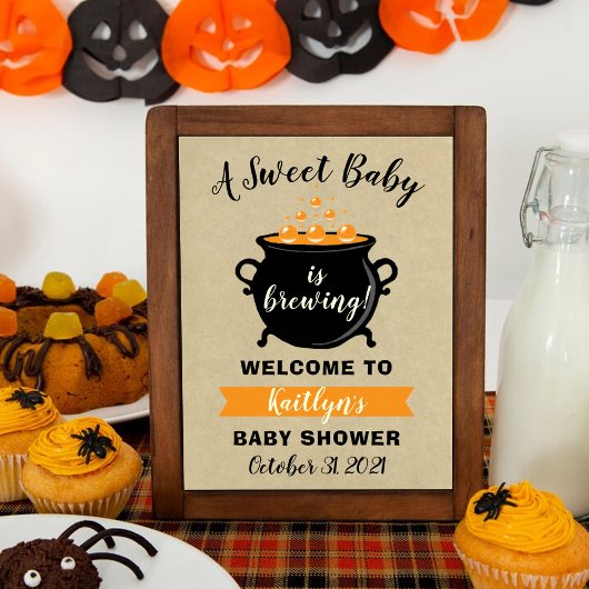 Ein süßes Baby braut Halloween-Kinderdusche Poster