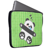 Ein süßes Baby-Panda schläft friedlich Laptopschutzhülle (Vorne Rechts)