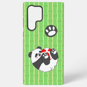 Ein süßes Baby-Panda spielt mit einem Ball Samsung Galaxy Hülle