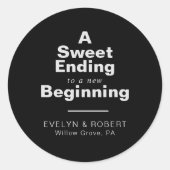 Ein süßes Ende für eine neue Hochzeit Runder Aufkleber (Vorderseite)