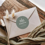 Ein süßes Ende für eine neue Hochzeit Runder Aufkleber<br><div class="desc">Ein süßes Ende zu einem neuen Hochzeitsticker mit klassischem Rundaufkleber ist perfekt für eine rustikale Hochzeit. Das Design besticht durch einen schönen Schriftart in grüner Umgebung,  der Ihre Veranstaltung verzieren wird.</div>