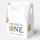 Ein süßes Keks und ein Milchmädchen zum ersten Geb Geschenkschachtel (Geöffnet)