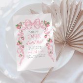Ein süßes Mädchen | Strawberry Pink Bow 1. Geburts Einladung