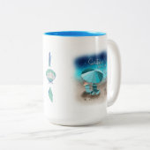 Ein Tag am Strand Zweifarbige Tasse (VorderseiteRechts)