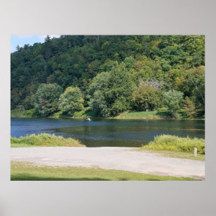 Ein Tag Ausflug auf dem Fluss Poster