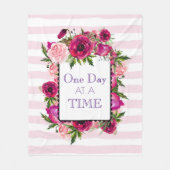 Ein Tag bei einem Blumenzitat Fleecedecke (Vorderseite)