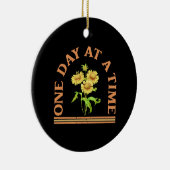 Ein Tag zu einer Zeit Keramik Ornament (Rechts)