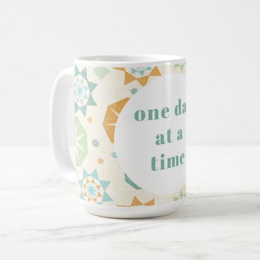 Ein Tag zur Zeit Tasse (Vorderseite Links)