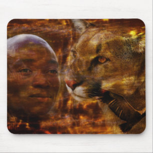 Ein tapferer Krieger in Südafrika Mousepad