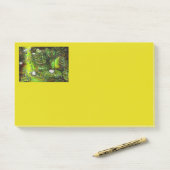 Ein Teich mit unreinen Gedanken Post-it Klebezettel (Auf Schreibtisch)
