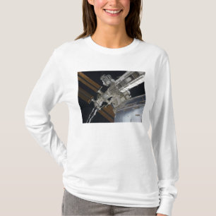 Ein Teil der internationalen Weltraumstation 3 T-Shirt