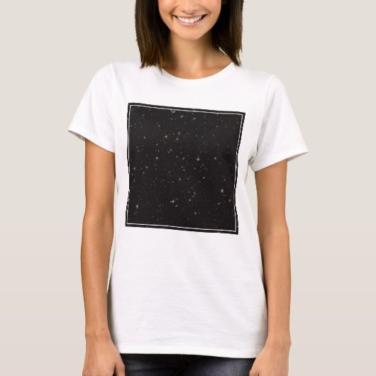 Ein Teil des Himmels mit über 45.000 Galaxien ist  T-Shirt (Vorderseite)