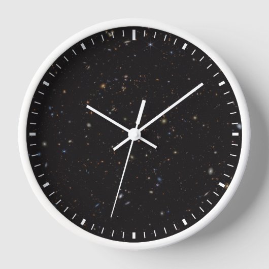 Ein Teil des Himmels mit über 45.000 Galaxien ist Uhr (Vorderseite)