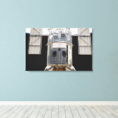 Ein Teil des Hubble-Weltraumteleskops Leinwanddruck (Insitu (Holzboden))