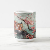 Ein Tiger im Wald Kaffeetasse (Mittel)