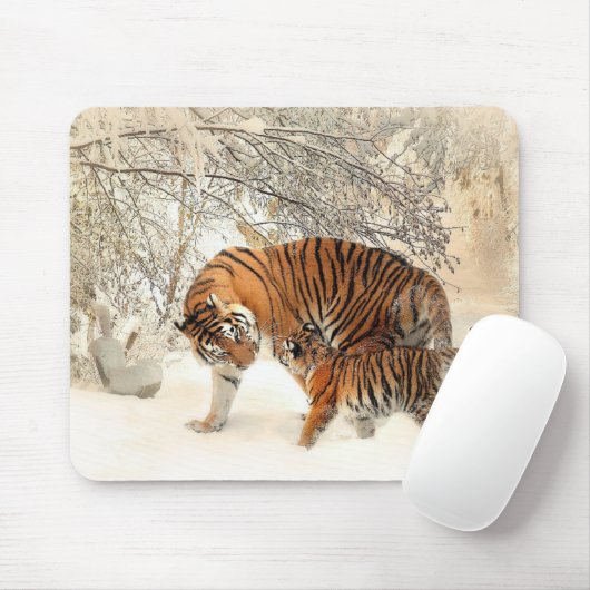 Ein Tiger und eine Trübe im schneebedeckten Mousep Mousepad (Mit Mouse)