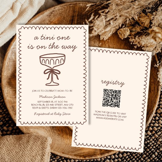 Ein Tini auf dem Weg Espresso Martini Babydusche Einladung