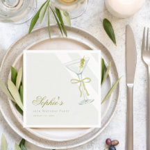 Ein Tini Bit Ältere Olive Martini Cocktail Geburts