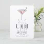 Ein Tini etwas älter, modern pink Martini Geburtst Einladung (Stehend Vorderseite)