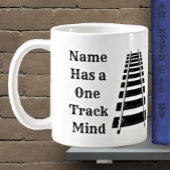 Ein Track-Mind-Add-Name personalisieren Funny Trai Kaffeetasse