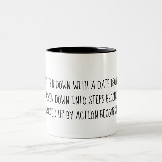 Ein TRAUM WIRD WIRKLICHKEIT Inspirational Tasse (Mittel)