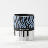 Ein trendiges und angesagtes Musikdesign mit Klavi Tasse (Zentrum)