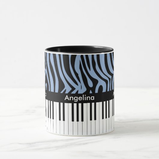 Ein trendiges und angesagtes Musikdesign mit Klavi Tasse (Zentrum)