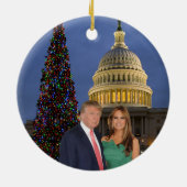 Ein Trump-Weihnachten: Donald und Melania Keramik Ornament (Hinten)