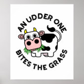 Ein Udder bricht den grasblütigen Kuh-Puppen Poster (Vorne)