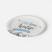 Ein unermüdlicher Wild Adventure Paper Plate Boy Pappteller (Schrägansicht)