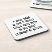 Ein Untersetzer mit klarem Kopf aus Kunststoff (Linke Seite)