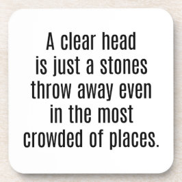 Ein Untersetzer mit klarem Kopf aus Kunststoff