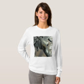 Ein US Air Force F-22 Raptor wird von einem KC- T-Shirt (Vorne ganz)