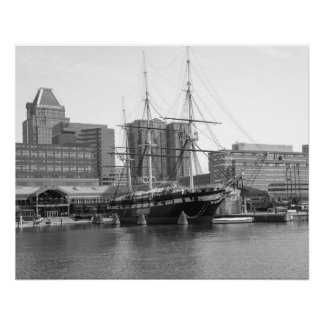 Ein US-Fregattenschiff in Baltimore Poster