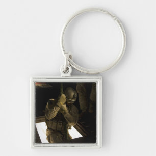 Ein US-Luftwaffe pararescueman fängt seinen Abfal Schlüsselanhänger