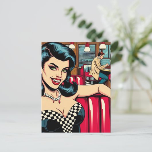 Ein Vampir im Retro-Restaurant Postkarte (Stehend Vorderseite)