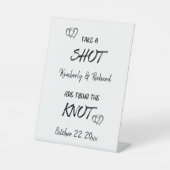 Ein Verlobtes Paar, das den Knoten nach Maß bindet Sockelschild (Vorderseite)